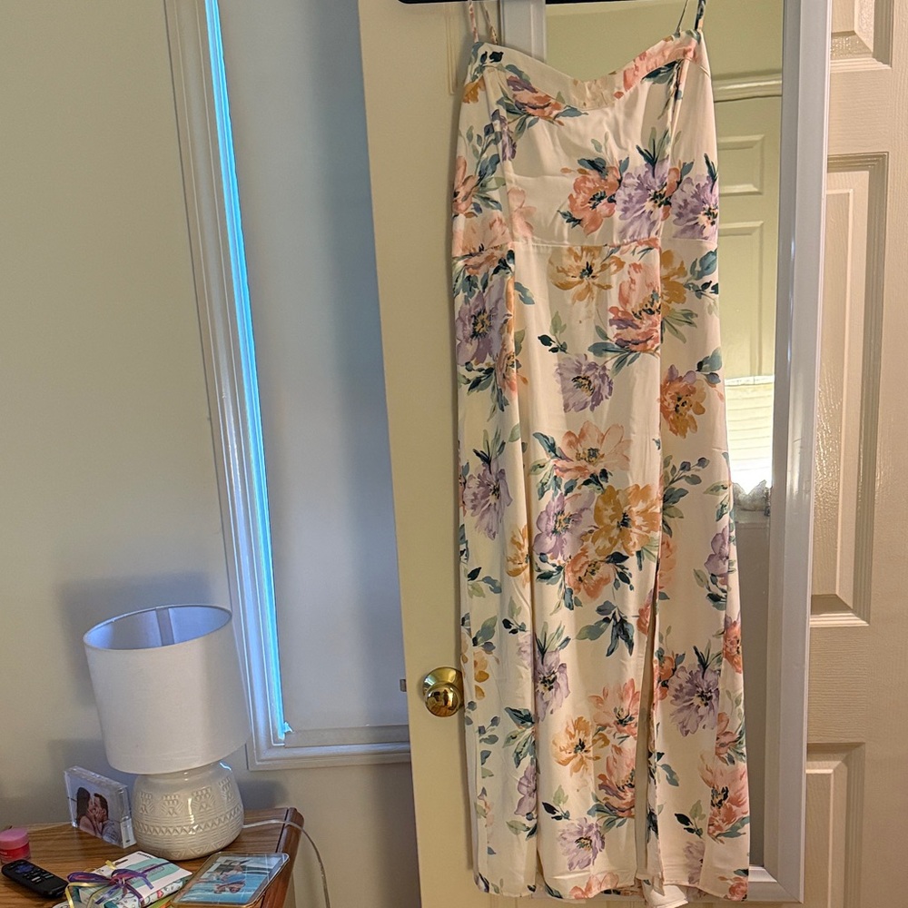 Abercrombie & Fitch Cream Floral Dress
